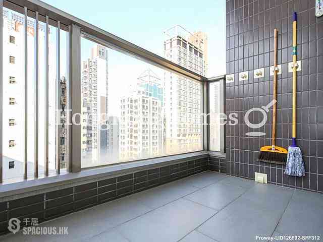 Sai Ying Pun - Island Crest 02