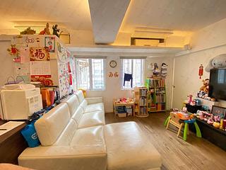 Sai Ying Pun - Ka Fu Building 02