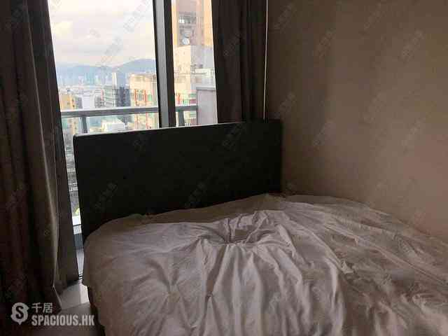 Sai Ying Pun - King's Hill 11