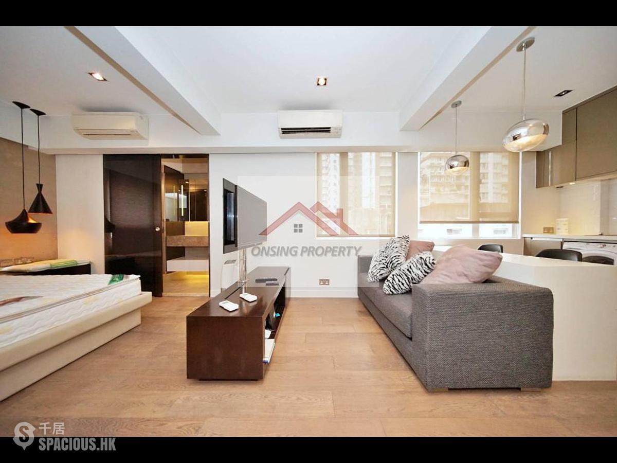 Wan Chai - Yuk Yat Building 01