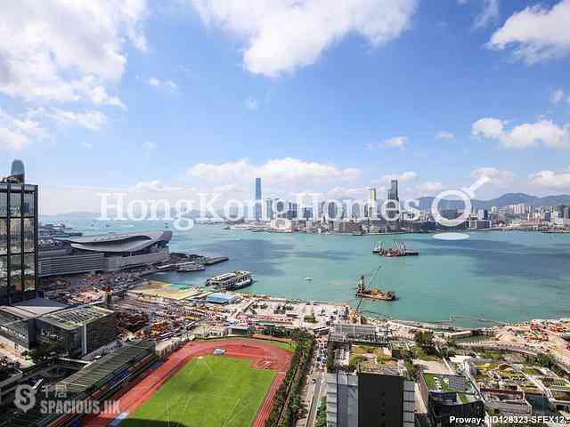 Wan Chai - The Gloucester 02