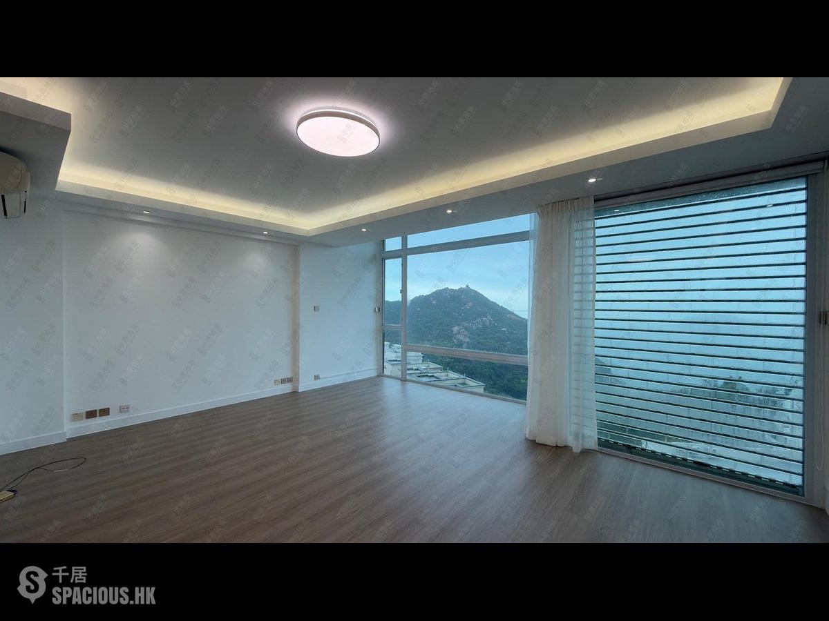 Chung Hom Kok - Hillgrove Block A 01