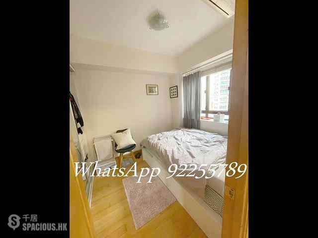 Sheung Wan - Mandarin Building (J Plus) 03