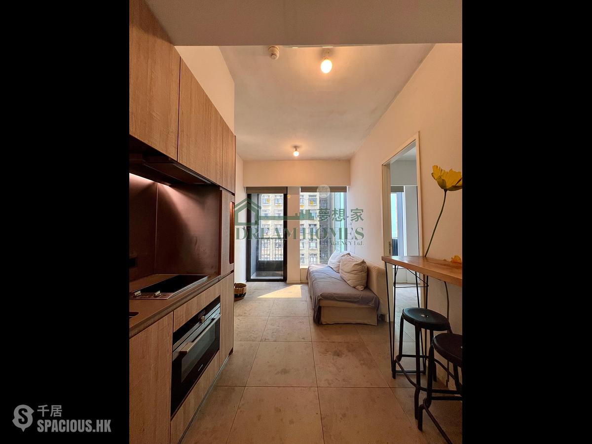 Sai Ying Pun - Bohemian House 01