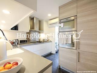 Pok Fu Lam - Baguio Villa 11