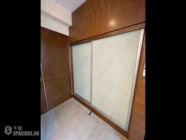 Wan Chai - 1, Star Street 11