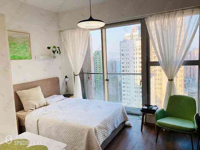 Sai Ying Pun - The Summa Block 2 01