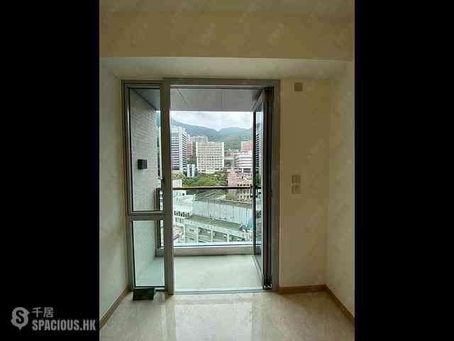 Sai Ying Pun - 63, Pokfulam Amber House (Tower 1) 01