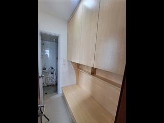 Tai Kok Tsui - The Long Beach Tower 2 05