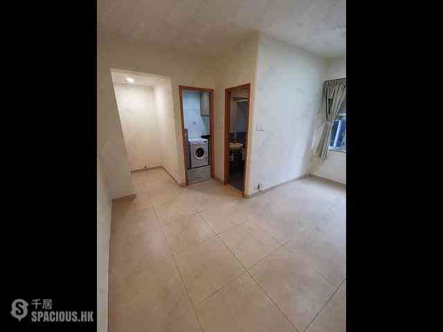 Wan Chai - Ying King Building (Mansion) 03