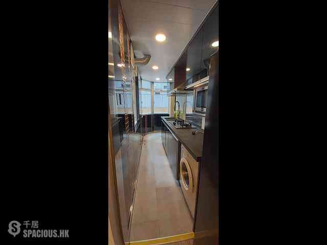Wan Chai - Fasteem Mansion 09