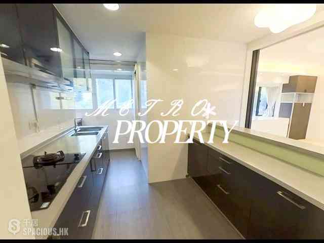 Pok Fu Lam - Woodbury Court 07