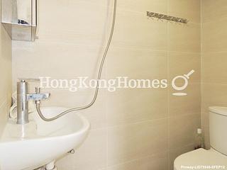 Happy Valley - King Cheung Mansions 09