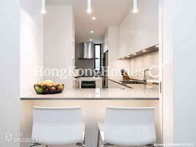 Tai Hang - Mayflower Mansion 09
