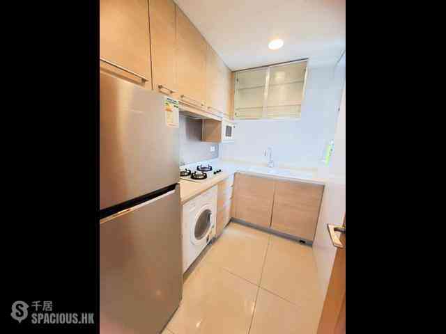 Wan Chai - The Zenith 02