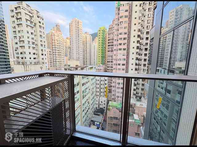 Sai Ying Pun - Des Voeux W Residence 04