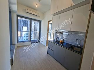 Sai Ying Pun - Des Voeux W Residence 02