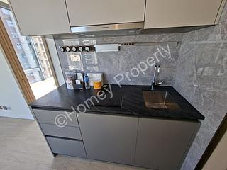 Sai Ying Pun - Des Voeux W Residence 05
