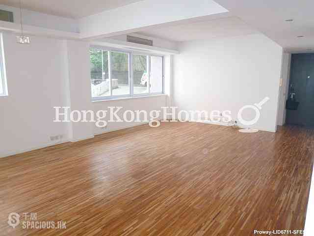 Mid Levels West - Kiu Sen Court 03