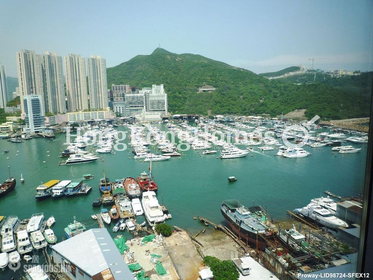 Ap Lei Chau - Larvotto 01