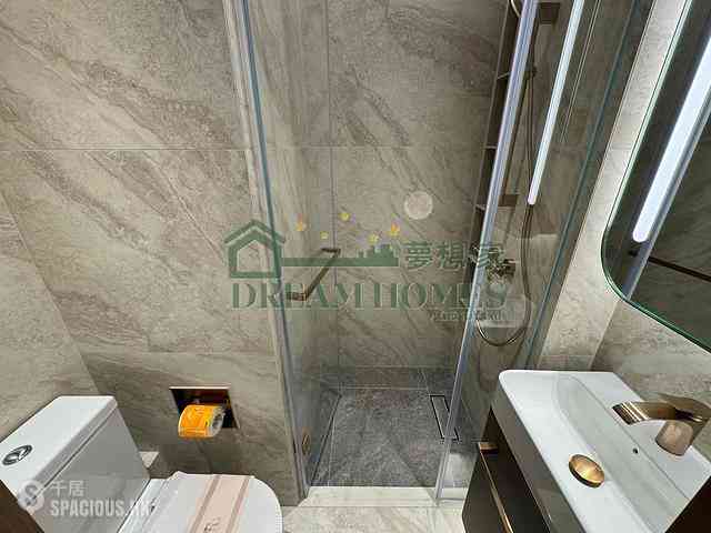Sai Ying Pun - Des Voeux W Residence 09