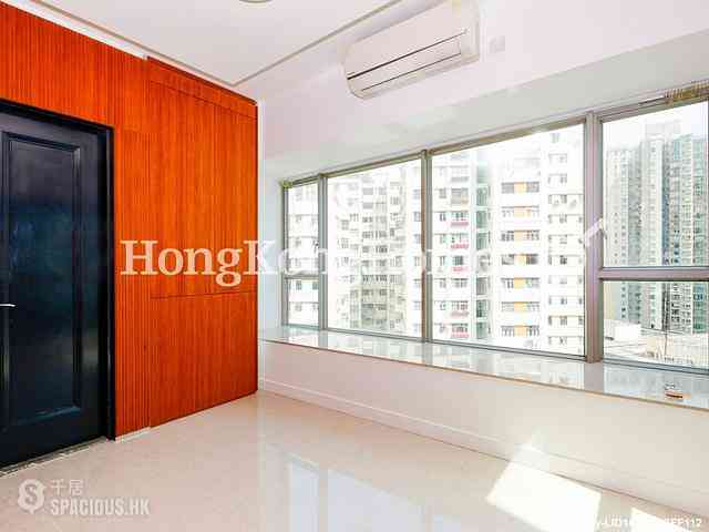 Causeway Bay - Diva 05
