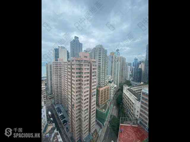 Shek Tong Tsui - Novum West 04