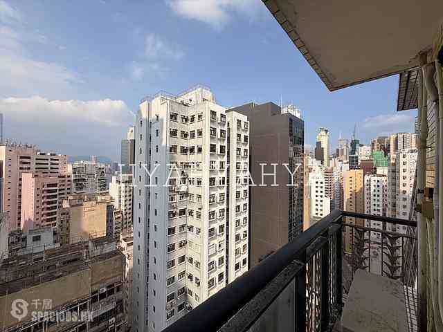 Sheung Wan - Medal Court 09
