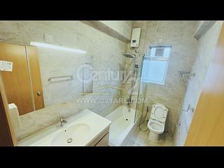 The Peak - Vivian Court 11