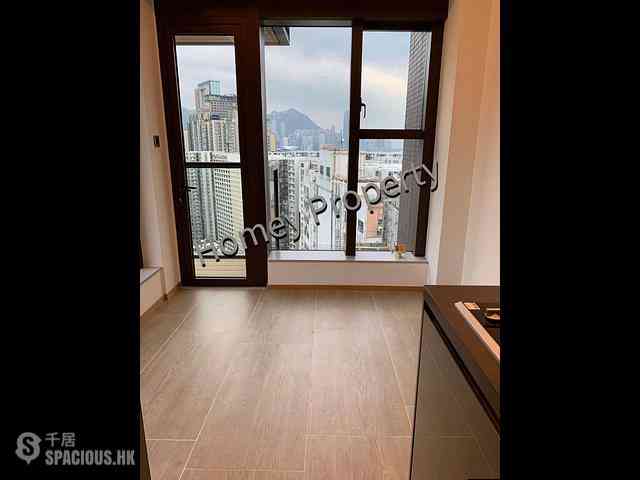 North Point - One Prestige 01