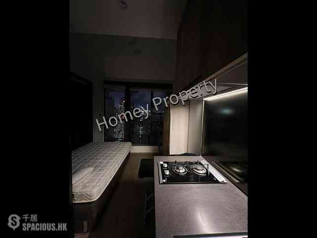 North Point - One Prestige 09
