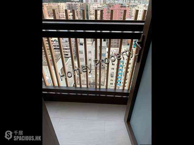North Point - One Prestige 04