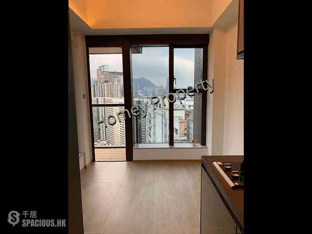 North Point - One Prestige 05