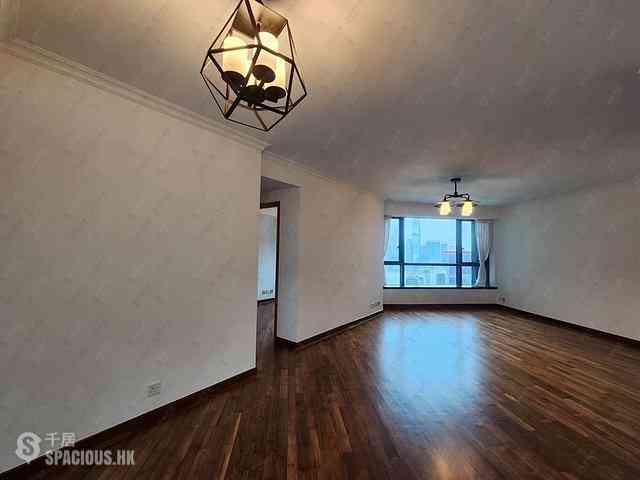 Mid Levels West - 80 Robinson Road 02