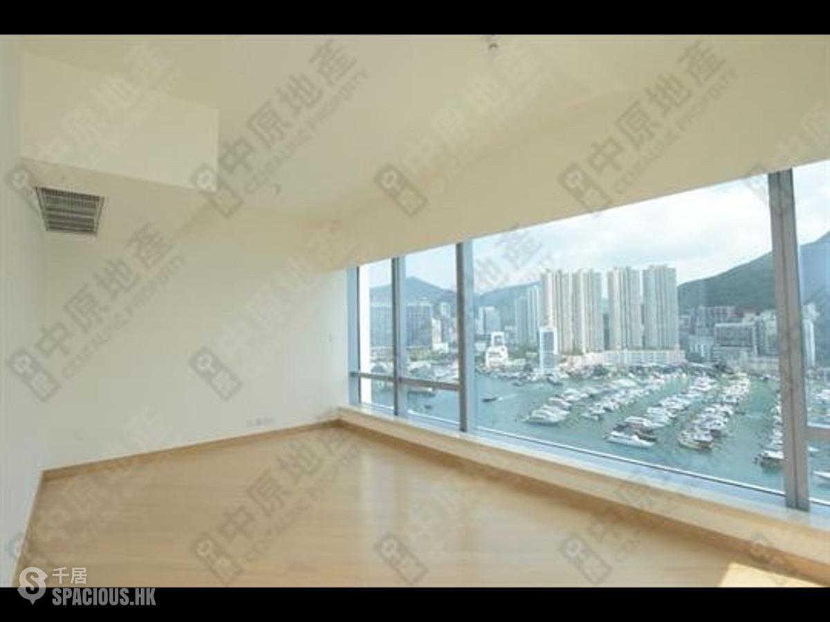 Ap Lei Chau - Larvotto Block 3 01