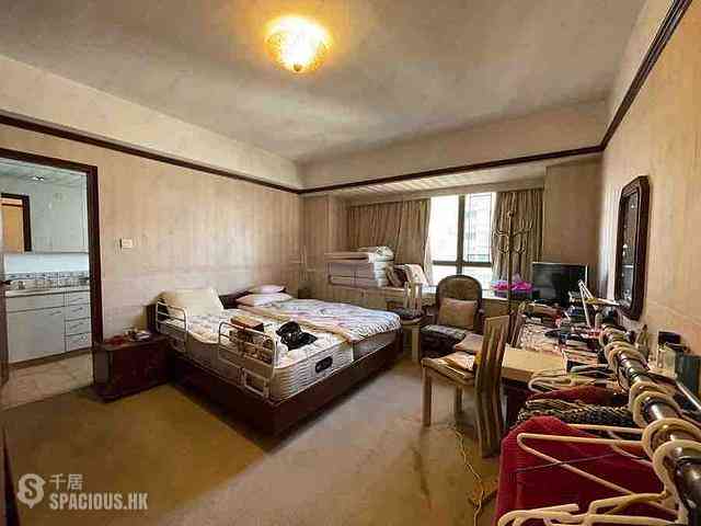 Mid Levels West - Kingsland Court 04