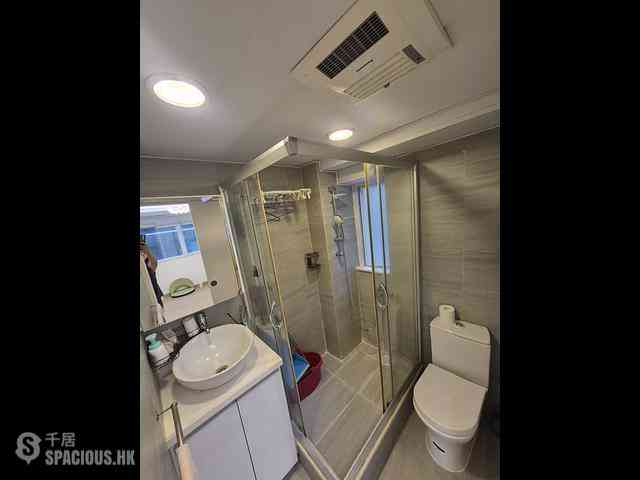 Wan Chai - Man Hee Mansion 04