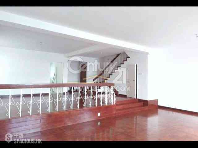 Stanley - Grosse Pointe Villa 05
