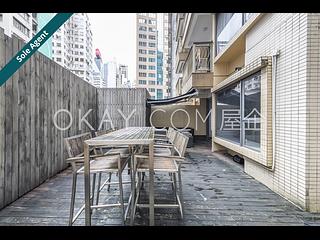 Wan Chai - The Morrison 11
