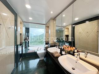 Repulse Bay - Fairmount Terrace 04