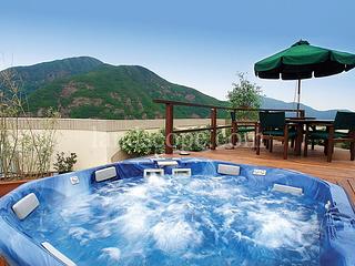 Repulse Bay - Fairmount Terrace 07