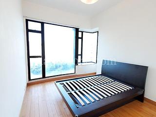 Mid Levels Central - Fairlane Tower 02