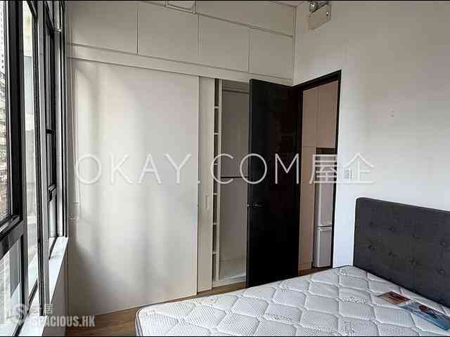 Sheung Wan - Kam Chuen Building 07