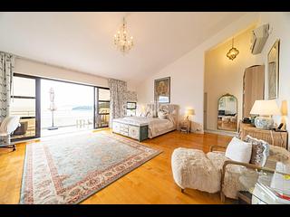 Discovery Bay - Discovery Bay Phase 1 Beach Village Headland Drive 05