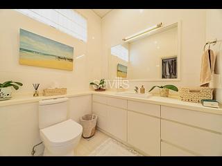 Discovery Bay - Discovery Bay Phase 1 Beach Village Headland Drive 11
