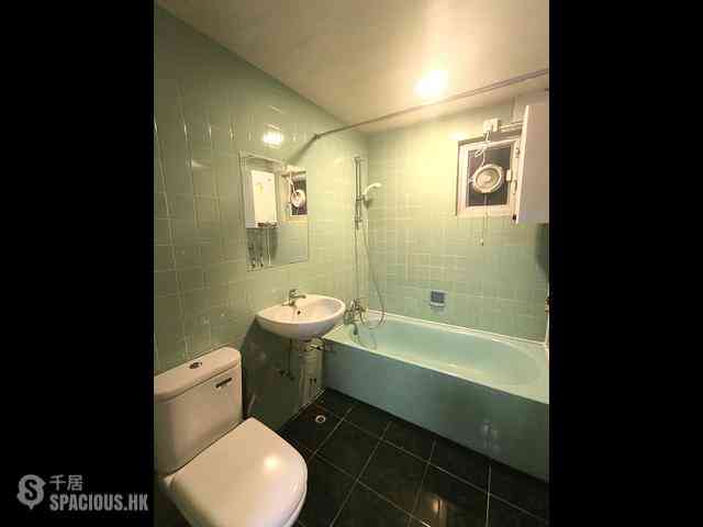 Quarry Bay - Westlands Gardens Block B 11