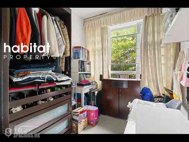 Happy Valley - 11, Broom Road 12