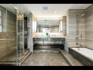 The Peak - Kellett House 07