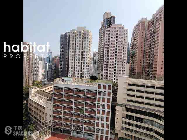 Shek Tong Tsui - Novum West 01