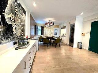 Mid Levels Central - Pearl Gardens 02